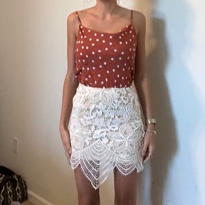 Lace skirt